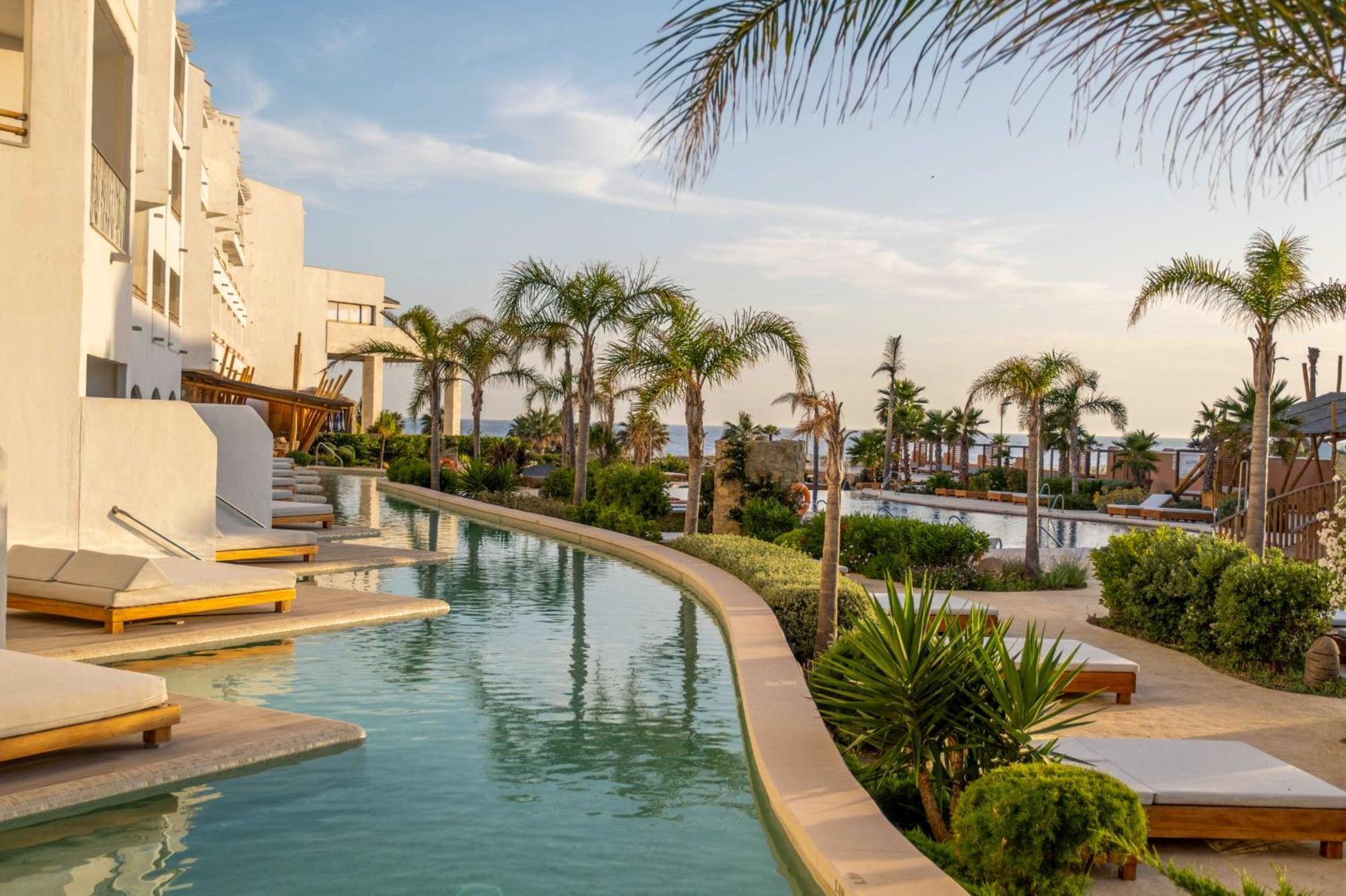 Zahara Beach & Spa By Qhotels - Adults Recommended Zahara de los Atunes Εξωτερικό φωτογραφία The hotel's pool
