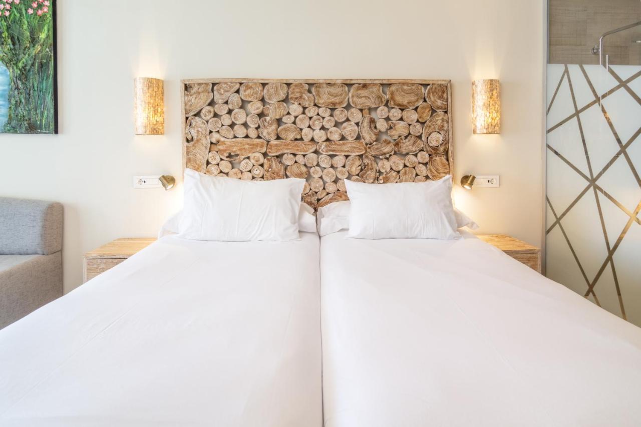 Zahara Beach & Spa By Qhotels - Adults Recommended Zahara de los Atunes Εξωτερικό φωτογραφία A bedroom at the hotel